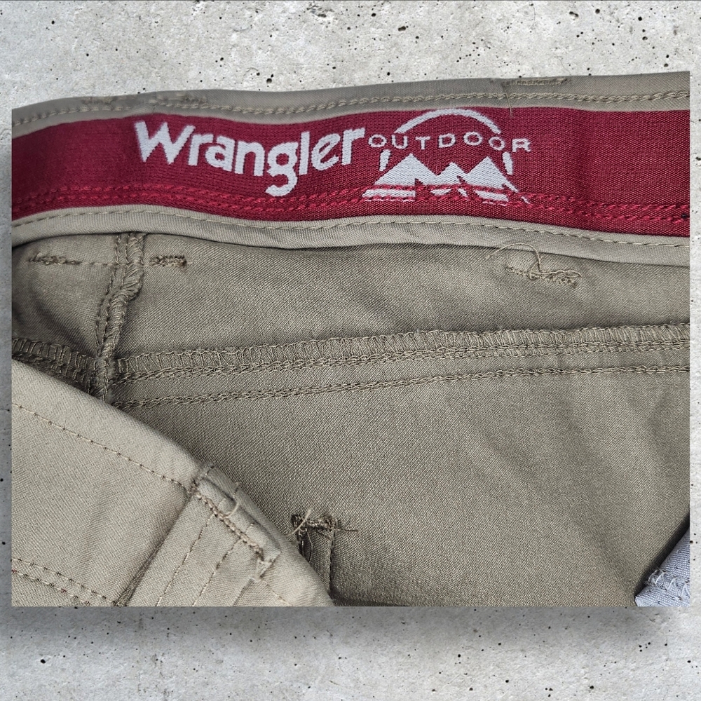 WRANGLER Brown Nylon Cargo Pants - 38x30 - Picture 8 of 9